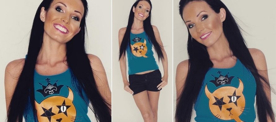 Det populära klädesmärket från Skandinavien Ohmygossip Couture nu i Instagram!