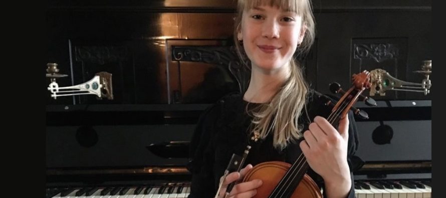 Helena-Reet: Idag ordnades en nationell violintävling i Estland – Min dotter, 11 år gammal Estella Elisheva är nu officiellt den tredje bästa violinisten i Estland!